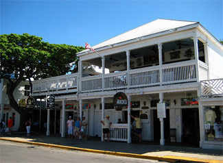 Overlooking Duval Street, Ricks and Rumrunners is known for its loud nightlife and rowdy dancefloor.