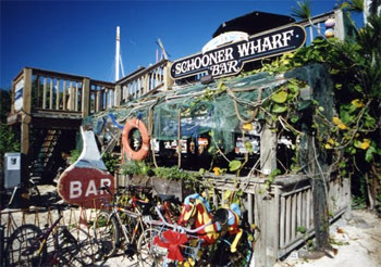 Entrance to Schooner Wharf bar at Lazy Way Lane