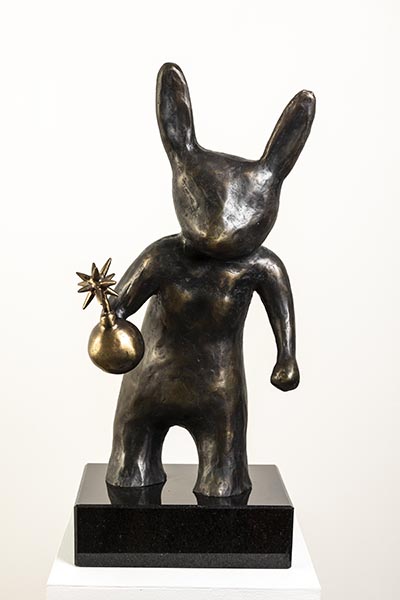 Bronze sculpture of Bunny by John Martini