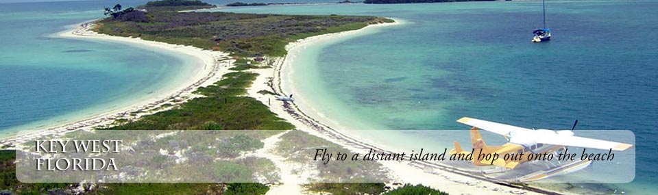 Seaplane at the beach of Dry Tortugas National Park